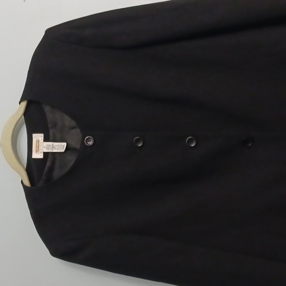 Talbots Petite size 16 women's black long sleeves blazer jacket. - Picture 5 of 17